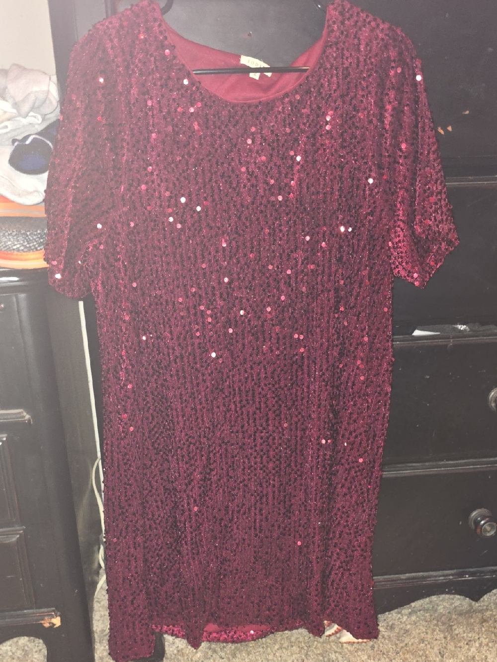 JODIFL Burgundy Sequin Midi Dress